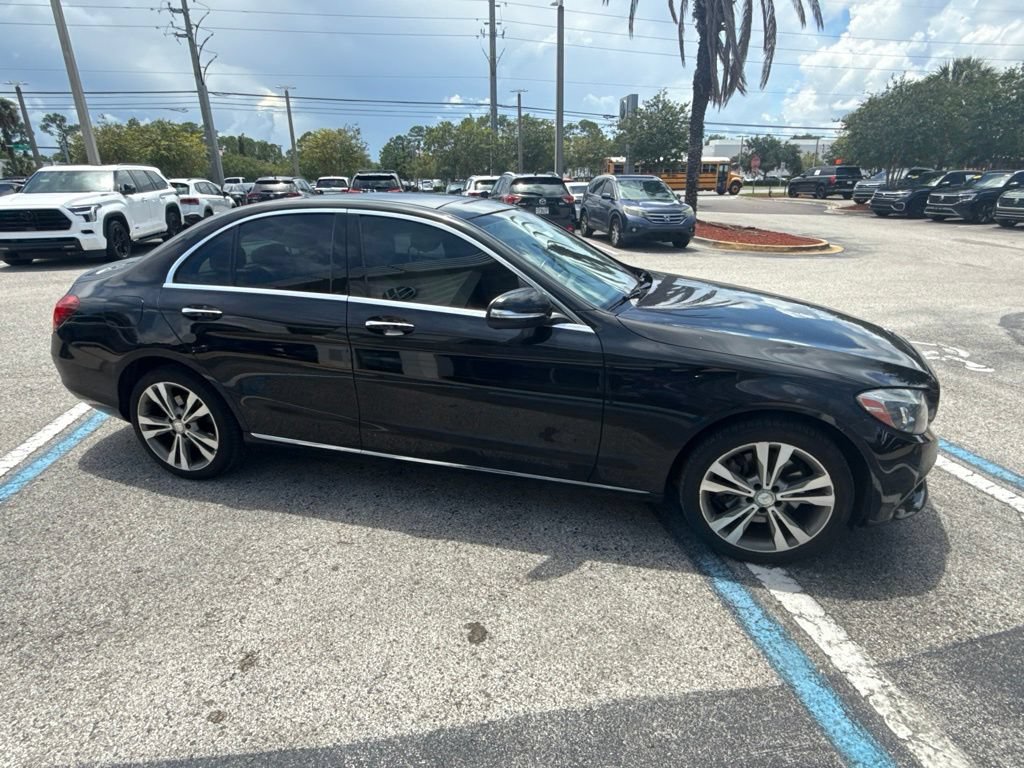 Used 2015 Mercedes-Benz C 300 4MATIC Sedan image 7