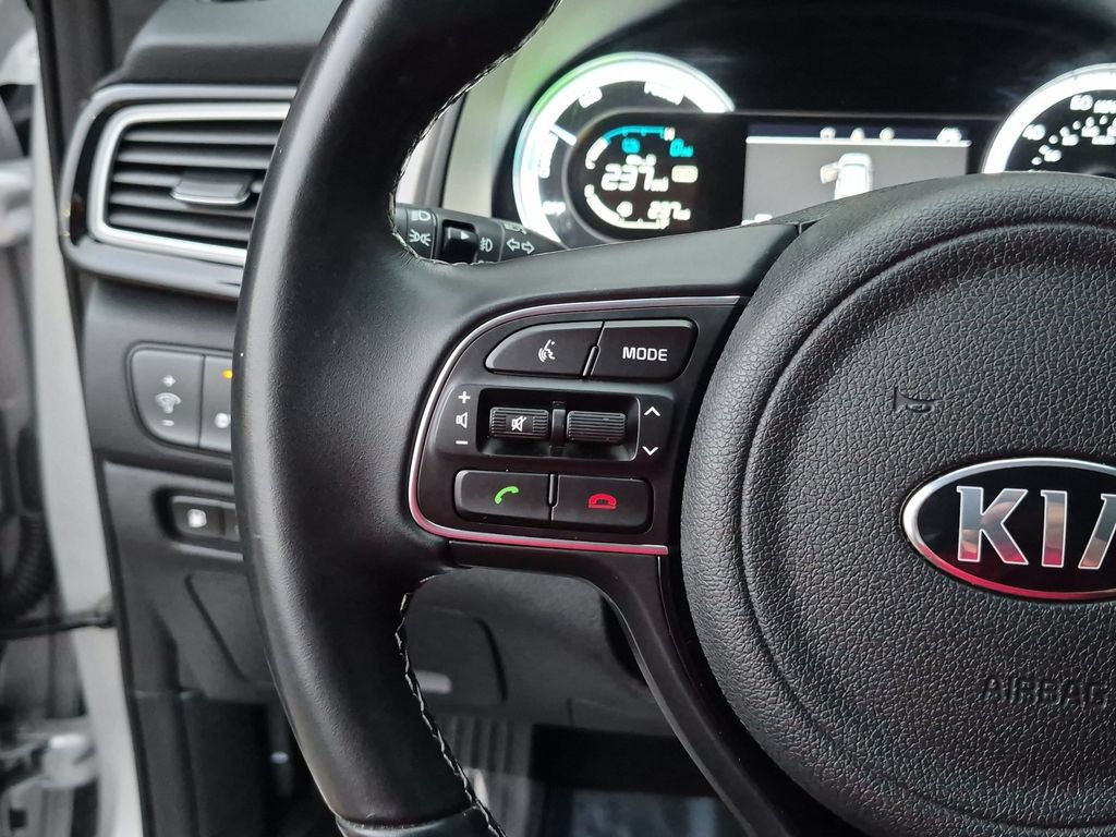 Used 2019 Kia Niro EX FWD image 17