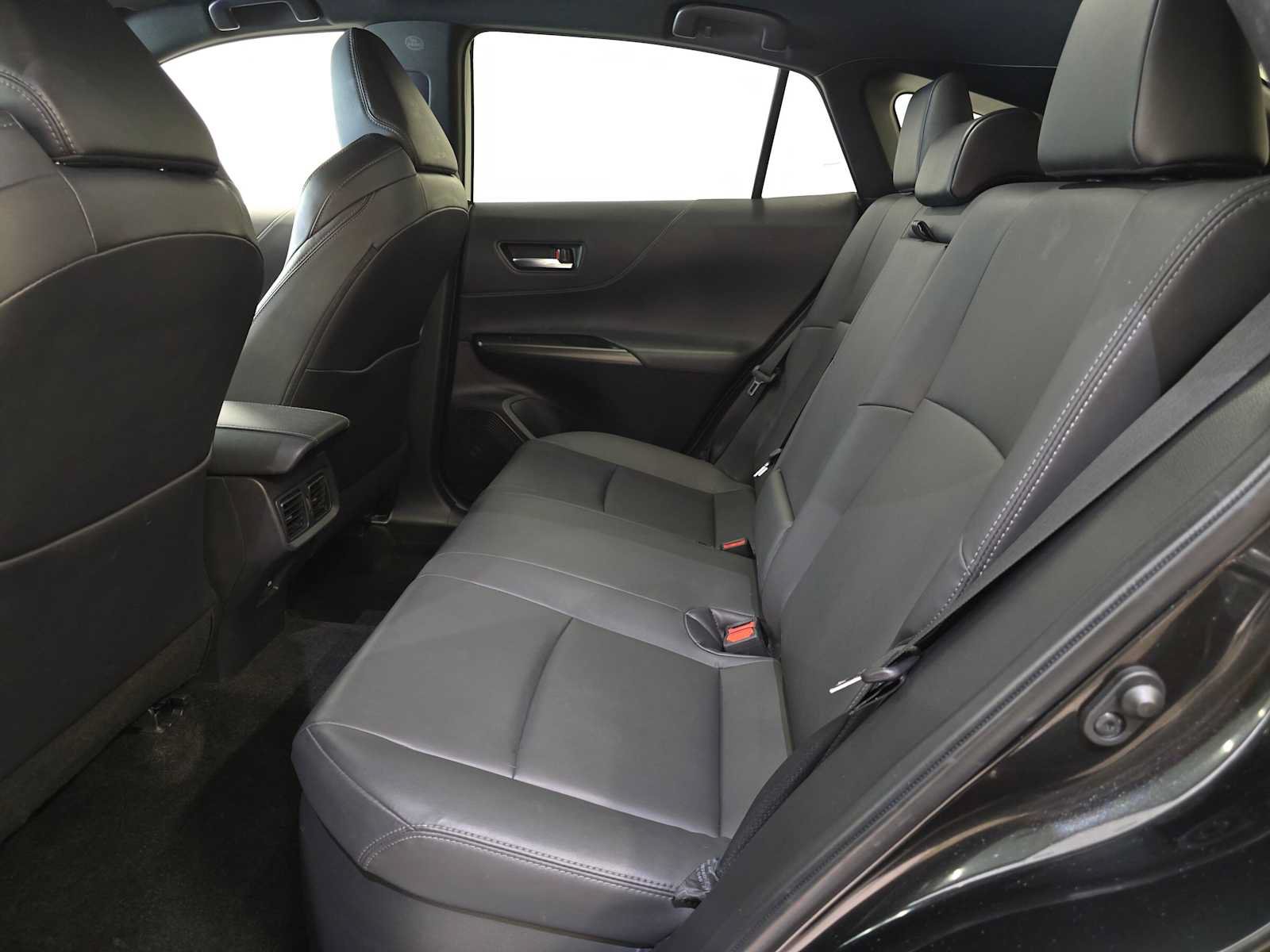 Certified 2023 Toyota Venza Nightshade AWD/4WD image 24