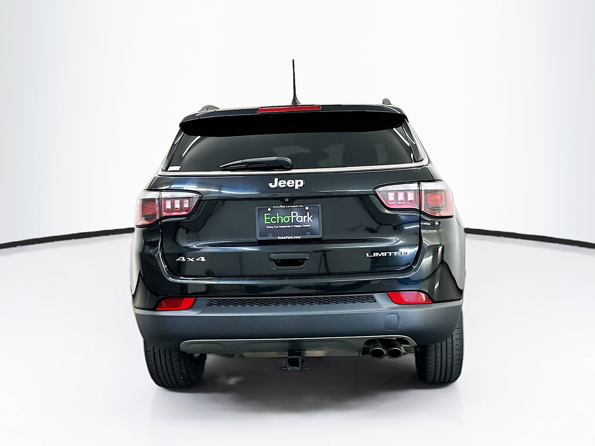 Used 2018 Jeep Compass Limited AWD/4WD image 7