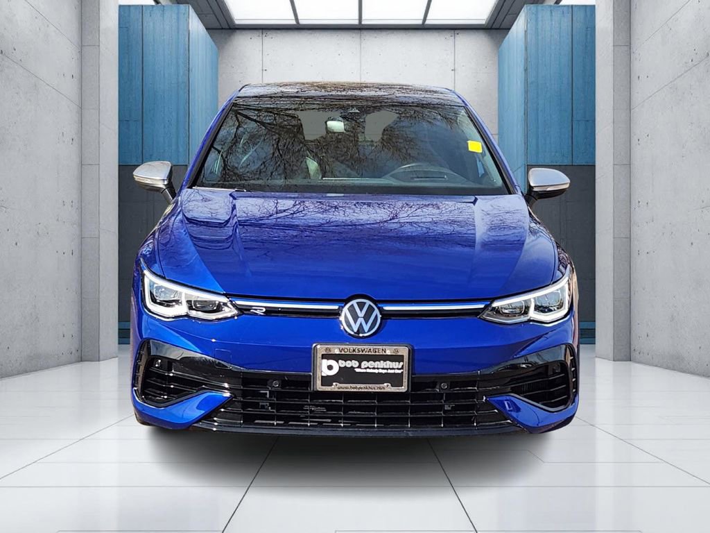 Used 2022 Volkswagen Golf R image 21