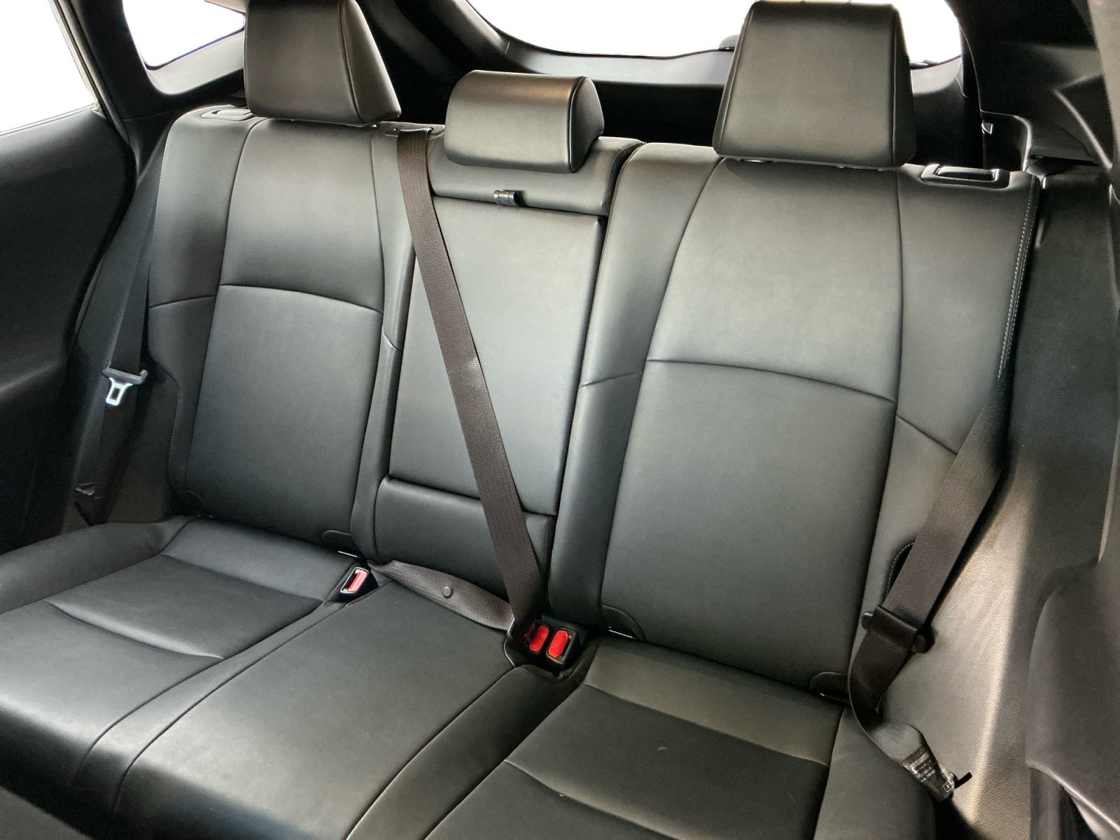 Used 2023 Toyota Venza Nightshade AWD/4WD image 13