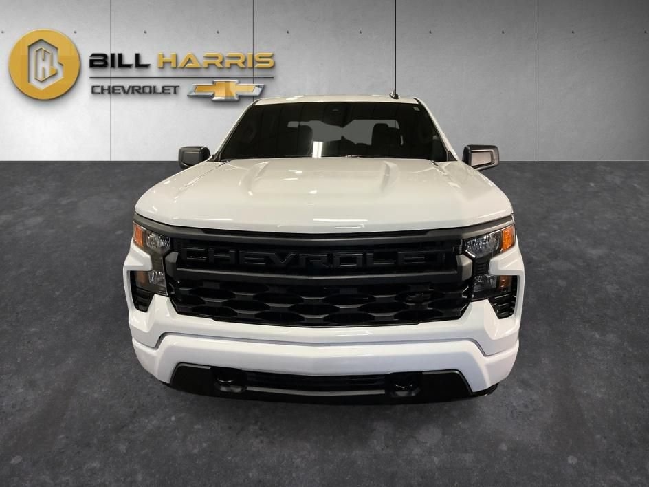 Used 2026 Chevrolet Silverado 1500 Custom AWD/4WD image 8