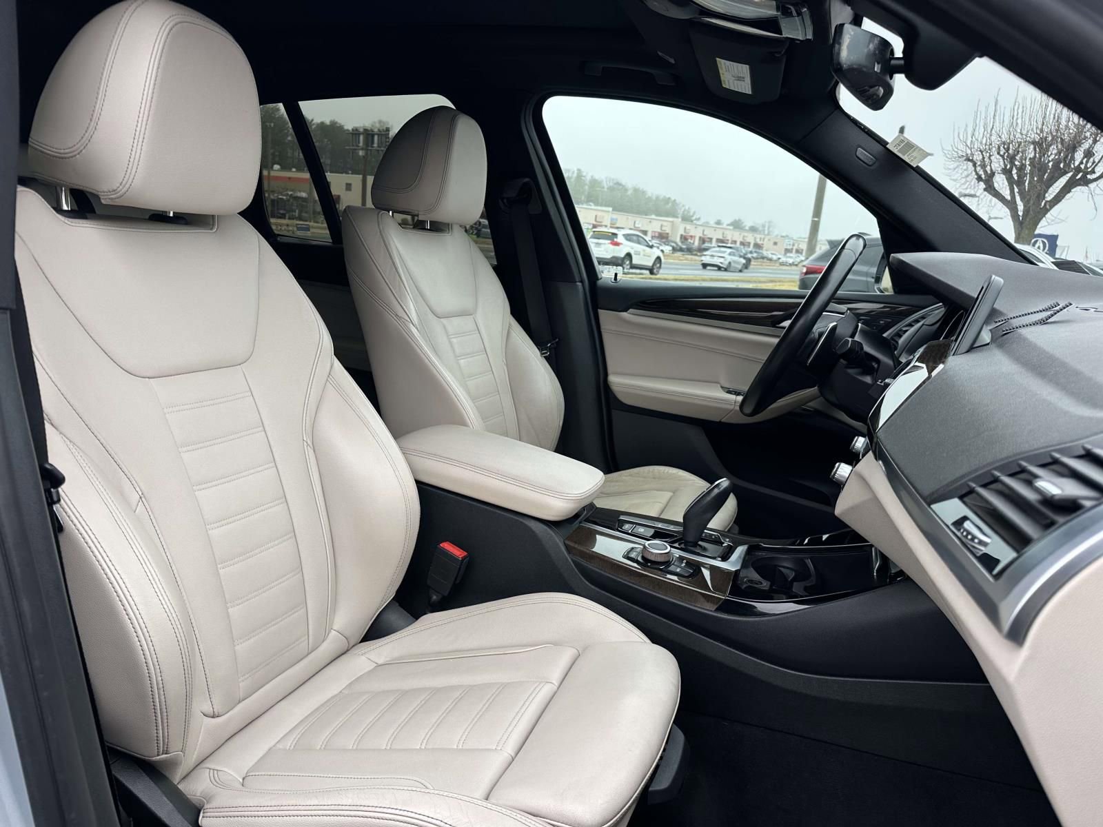 Used 2018 BMW X3 xDrive30i w/ Convenience Package image 10