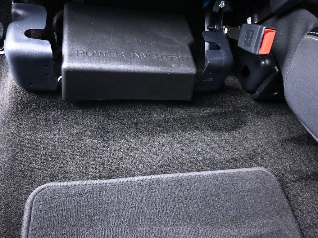 Used 2018 Ford F150 Lariat w/ Equipment Group 502A Luxury image 36