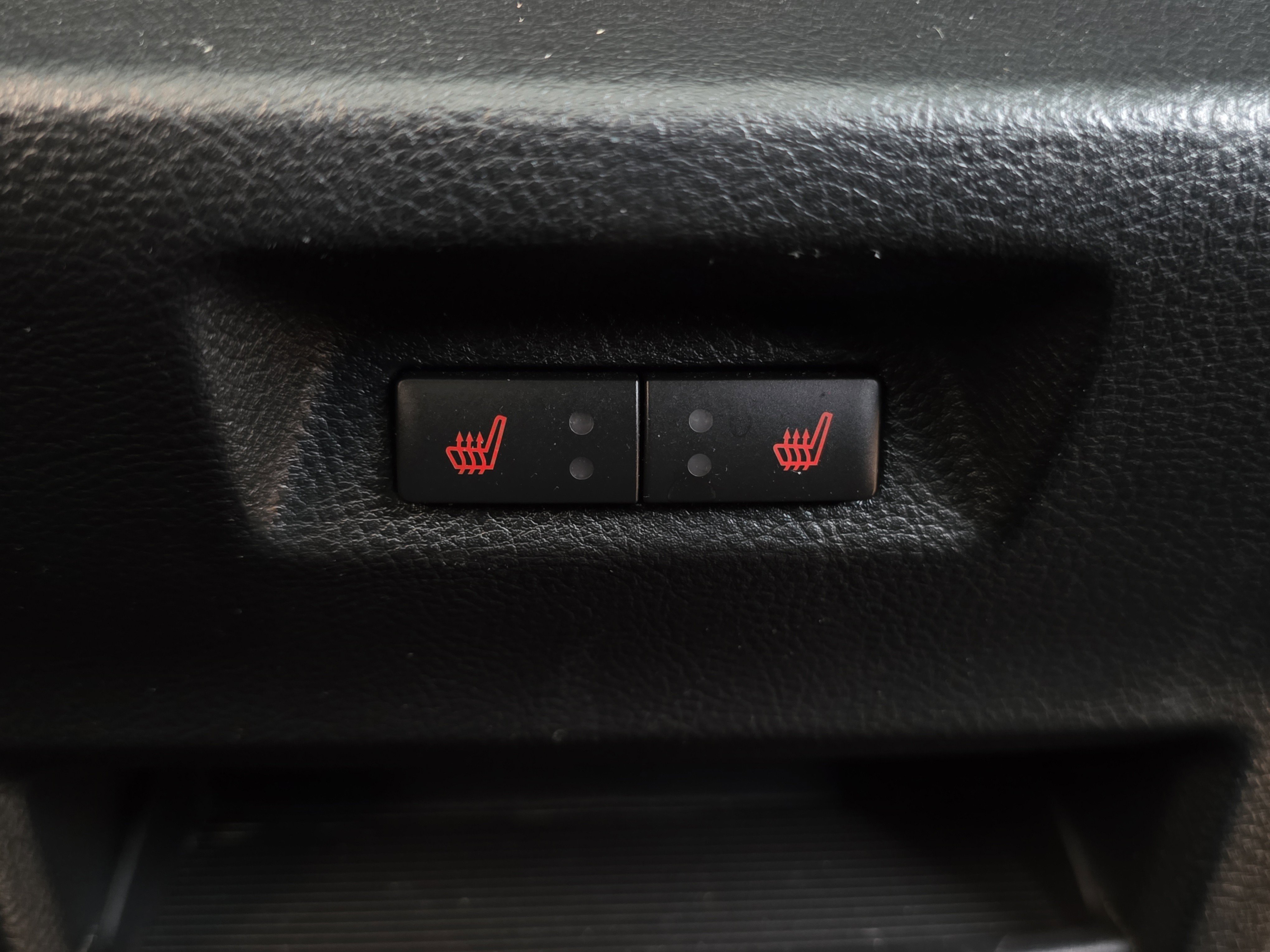 Used 2021 Ford Edge ST w/ Equipment Group 401A image 33