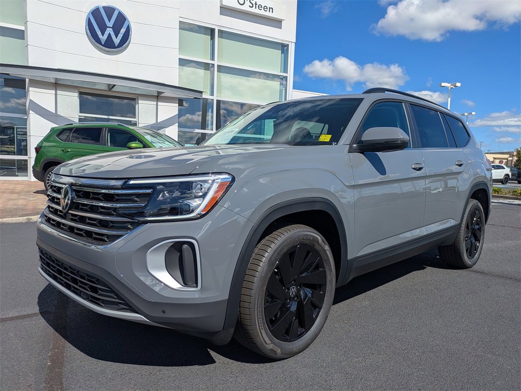 New 2026 Volkswagen Atlas SE image 9