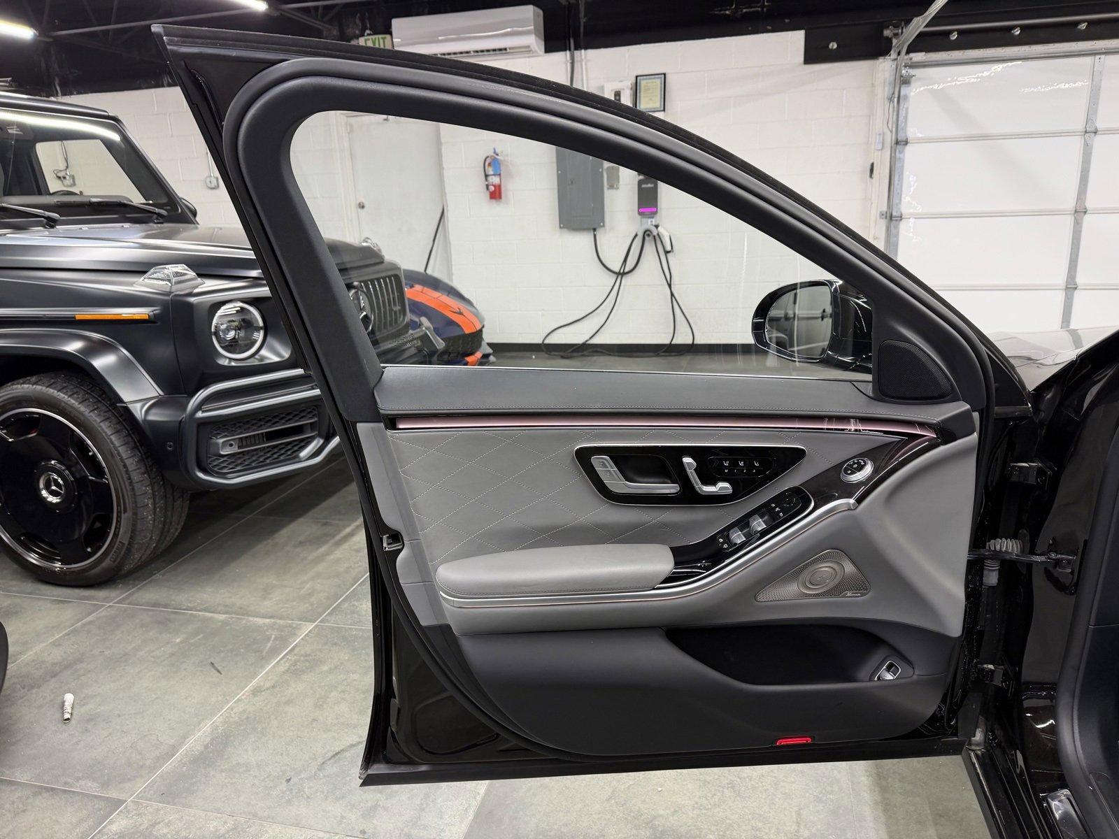 Used 2021 Mercedes-Benz S 580 4MATIC Sedan w/ Warmth & Comfort Package image 20