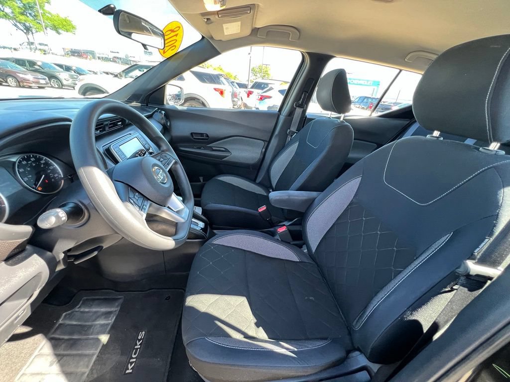 Used 2018 Nissan Kicks S FWD image 18