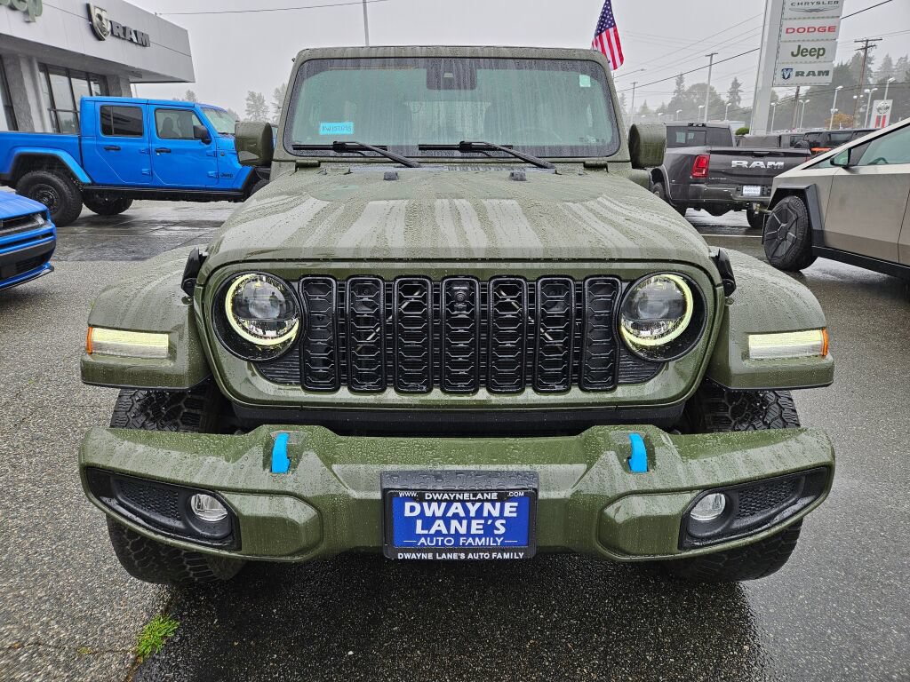 Used 2024 Jeep Wrangler High Altitude AWD/4WD image 8