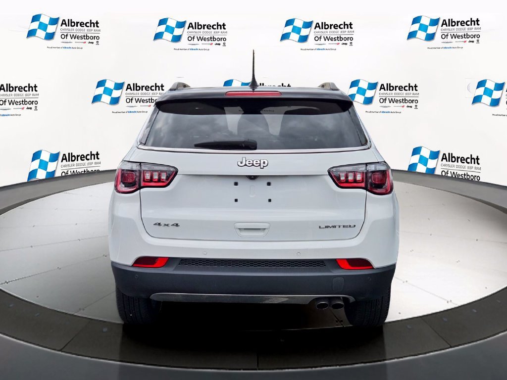 Used 2022 Jeep Compass Limited AWD/4WD image 4