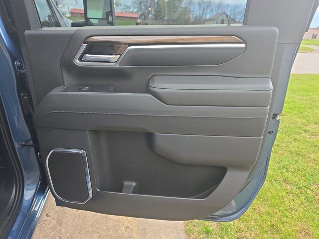 New 2026 Chevrolet Silverado 3500 LT w/ Convenience Package image 18