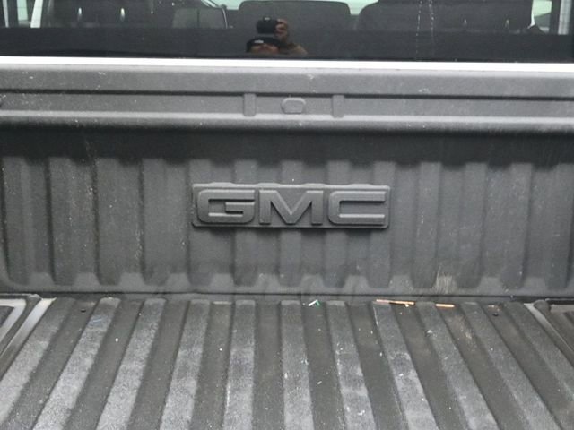Used 2023 GMC Sierra 1500 Elevation AWD/4WD image 13