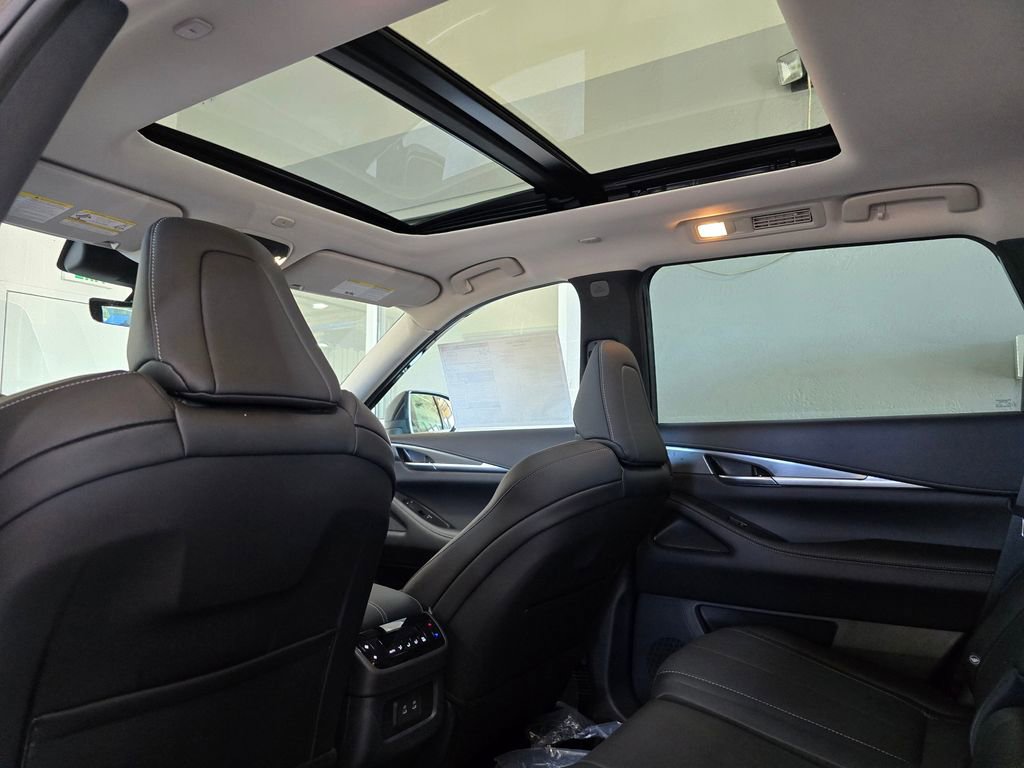 New 2026 INFINITI QX60 Pure w/ Cargo Package image 24