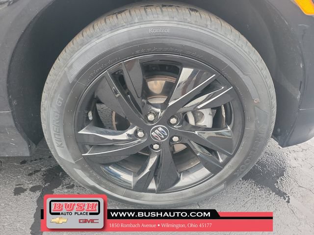 Used 2024 Buick Encore GX Sport Touring FWD image 6
