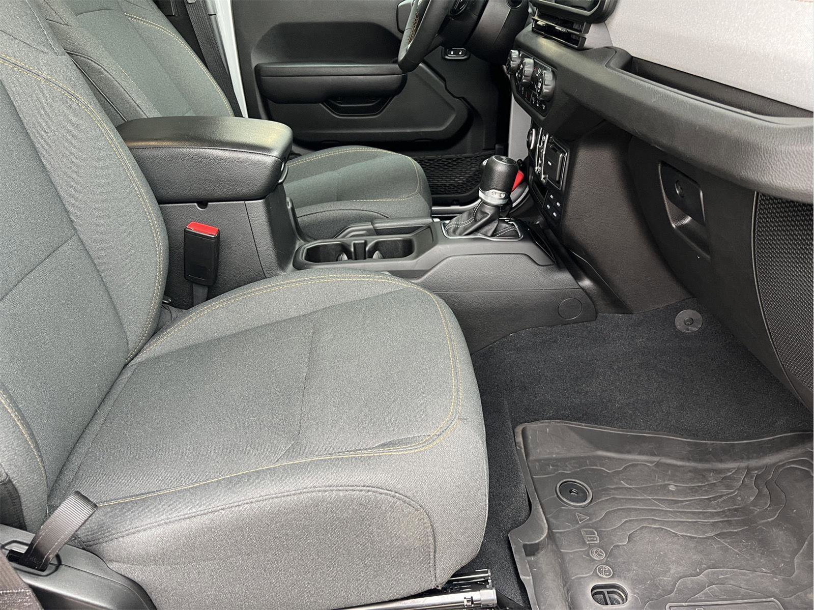 Used 2024 Jeep Wrangler Sport S w/ Convenience Group image 15