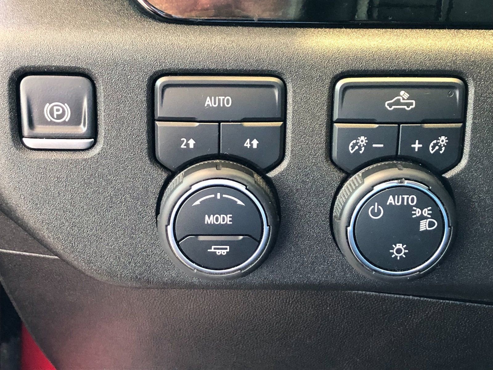 Certified 2024 Chevrolet Silverado 1500 LT image 32