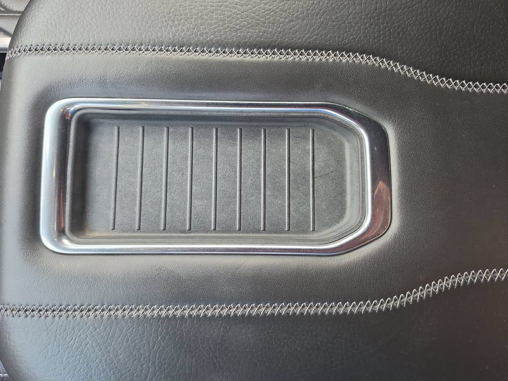 Certified 2023 GMC Yukon XL Denali AWD/4WD image 39