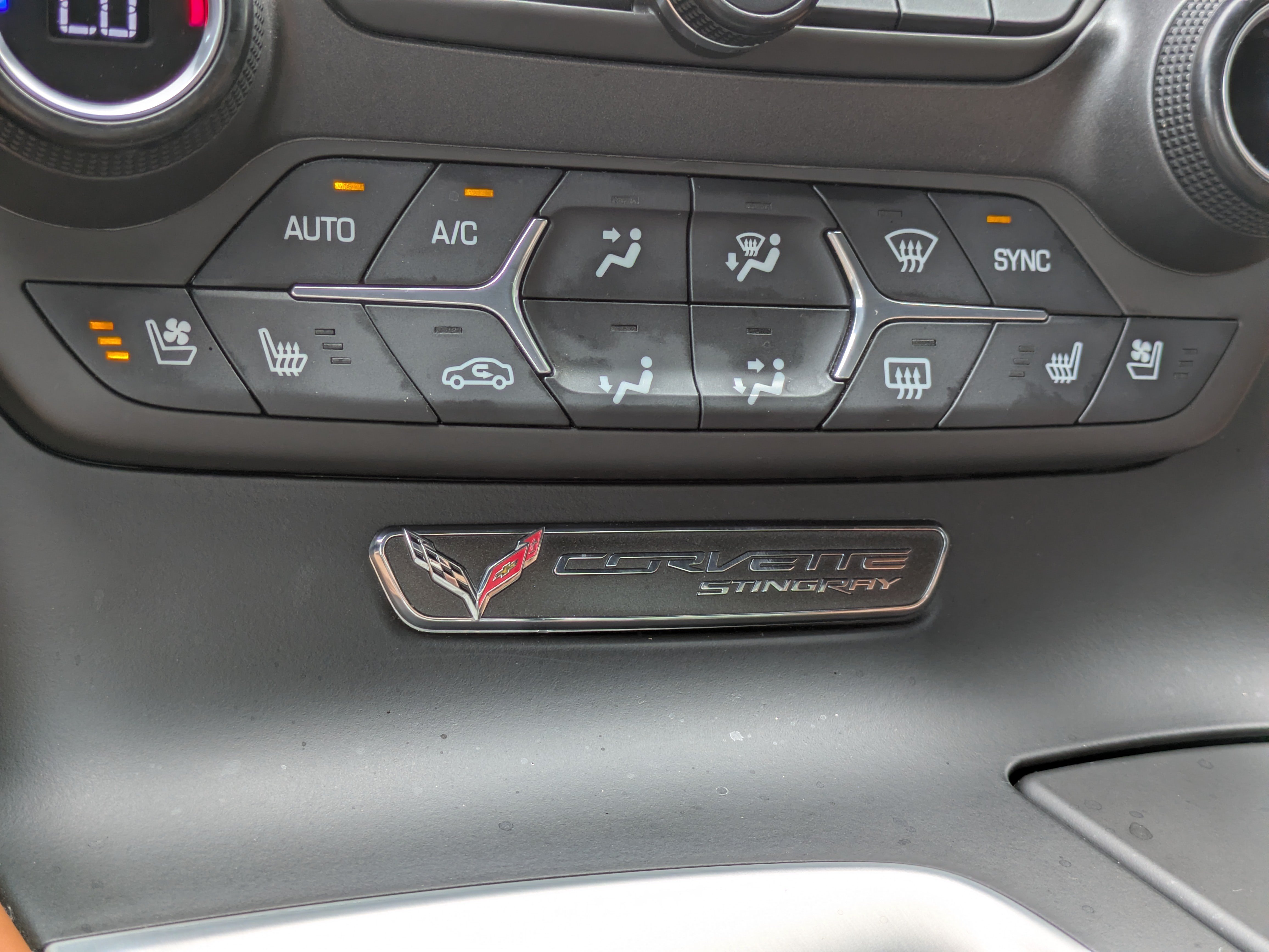 Used 2014 Chevrolet Corvette Stingray Coupe w/ 3LT Preferred Equipment Group RWD image 28