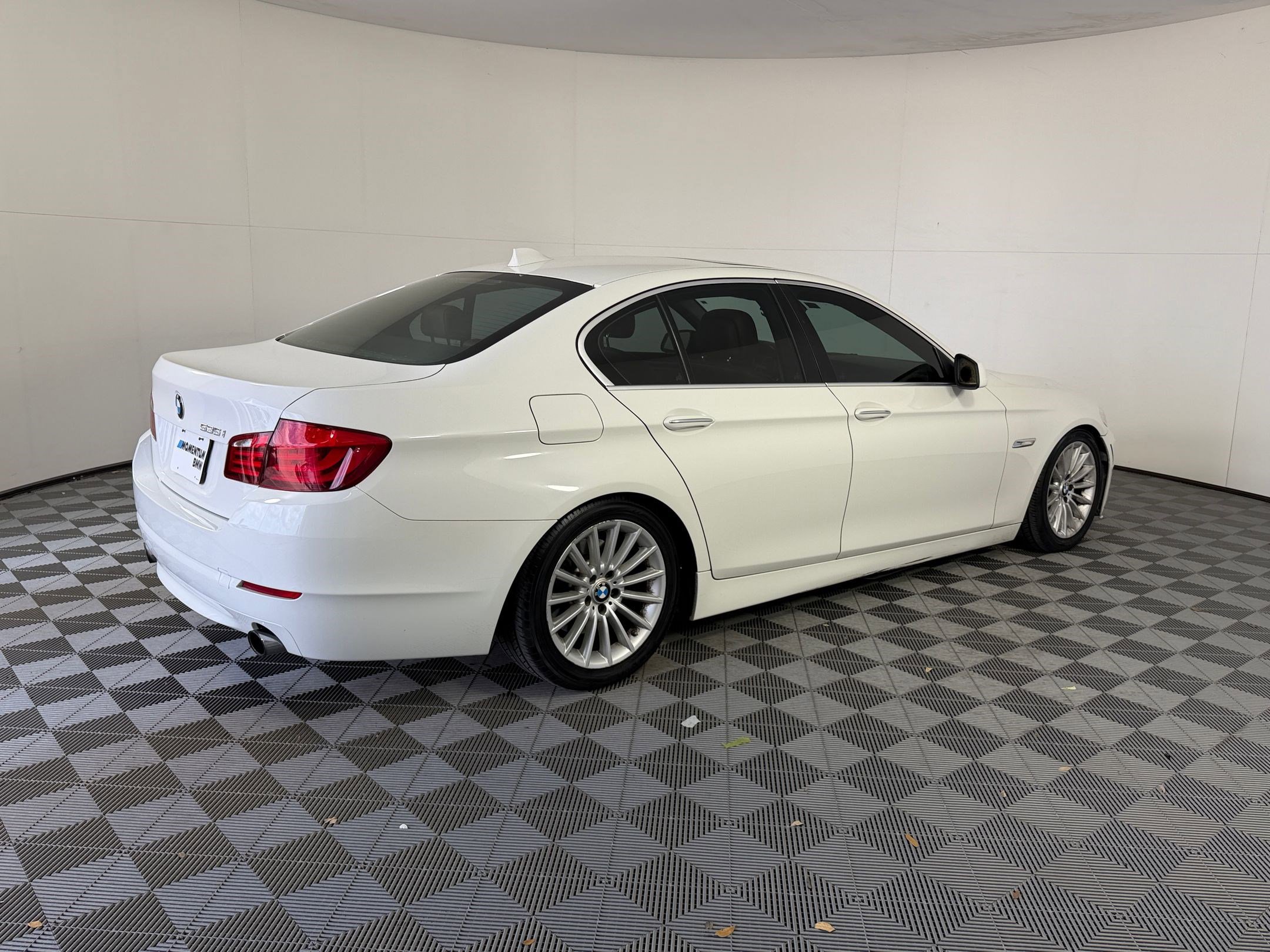 Used 2012 BMW 535i Sedan image 9