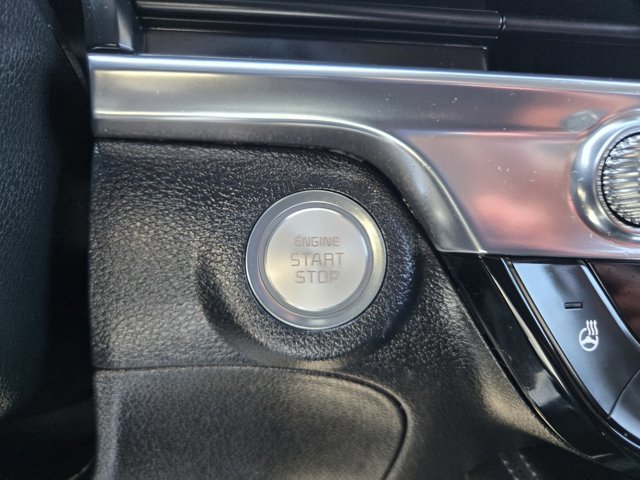 Used 2024 Kia Telluride SX Prestige w/ Towing Package image 25