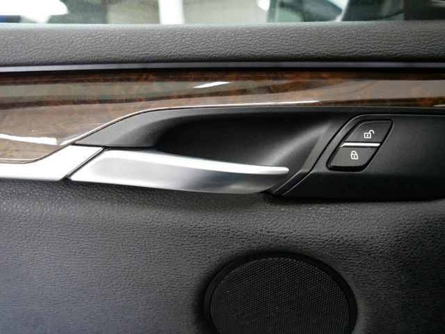 Used 2015 BMW X5 xDrive35i image 14