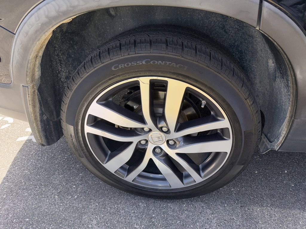 Used 2017 Honda Pilot Elite image 23