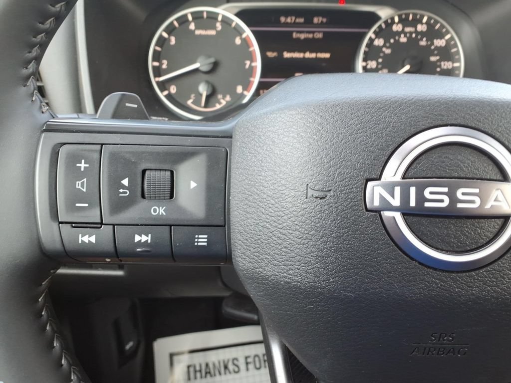 Used 2026 Nissan Rogue SV FWD image 17