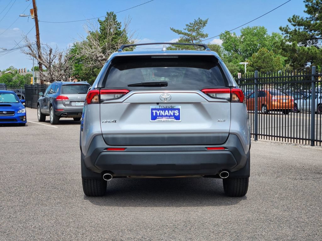 Used 2024 Toyota RAV4 XLE Premium FWD image 6