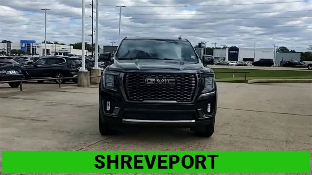 Used 2024 GMC Yukon XL Denali Ultimate image 3