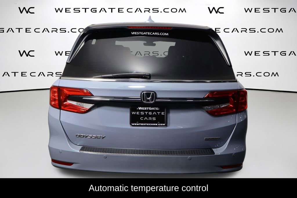 Used 2023 Honda Odyssey Touring image 4