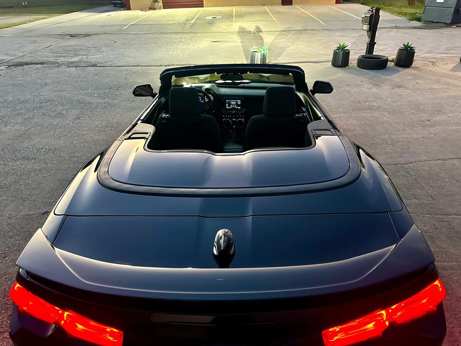 Used 2019 Chevrolet Camaro LT RWD image 20