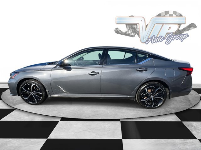 Used 2025 Nissan Altima 2.5 SR image 3