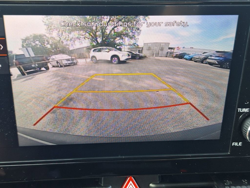 Used 2025 Kia Sportage LX image 16