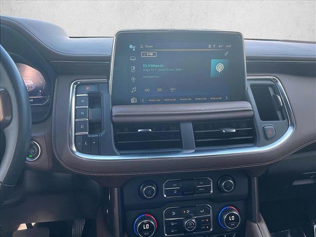 Used 2024 Chevrolet Suburban High Country RWD image 8