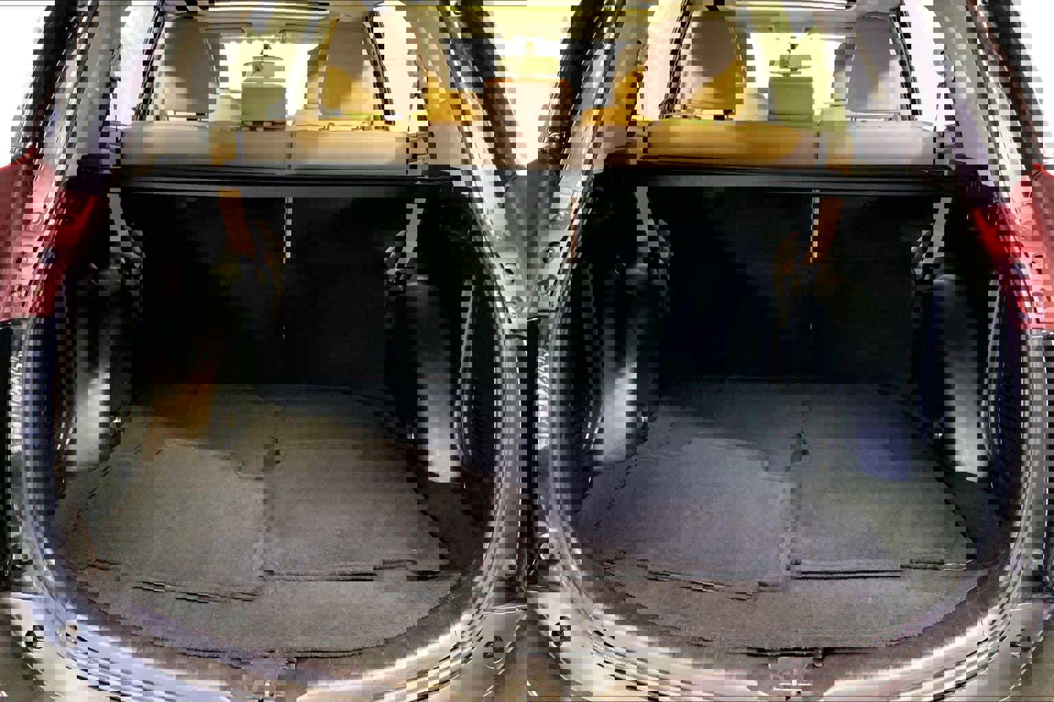 Used 2015 Toyota RAV4 Limited image 35