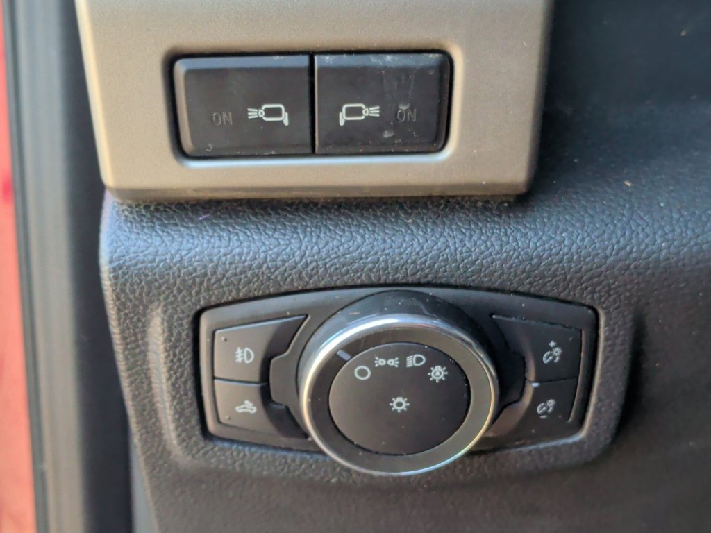 Used 2021 Ford F350 Lariat w/ Chrome Package AWD/4WD image 15