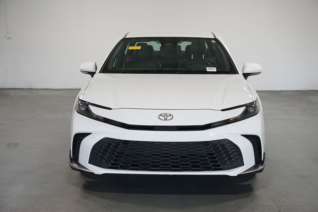 Certified 2025 Toyota Camry SE image 2
