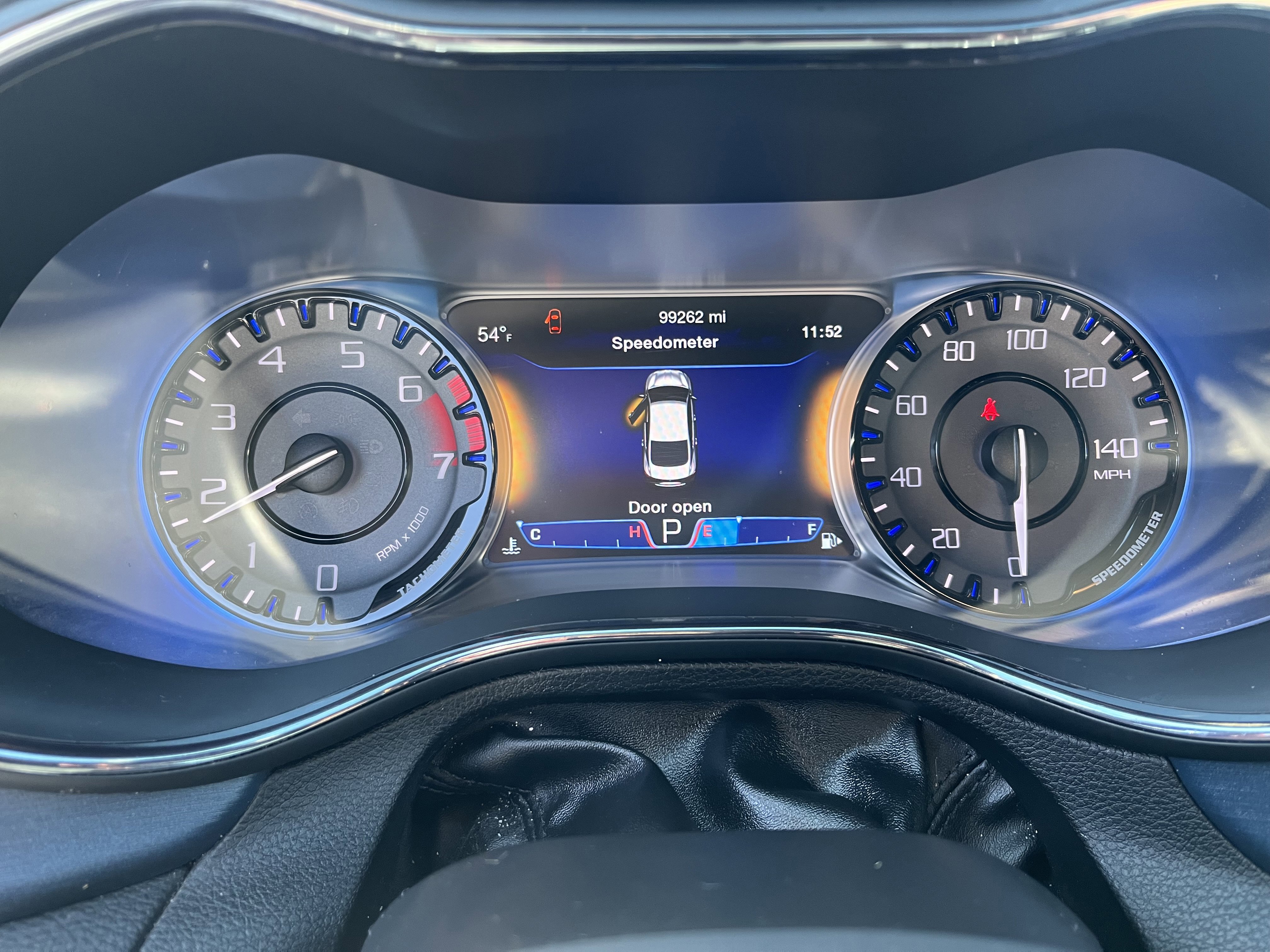 Used 2016 Chrysler 200 S w/ Comfort Group image 18