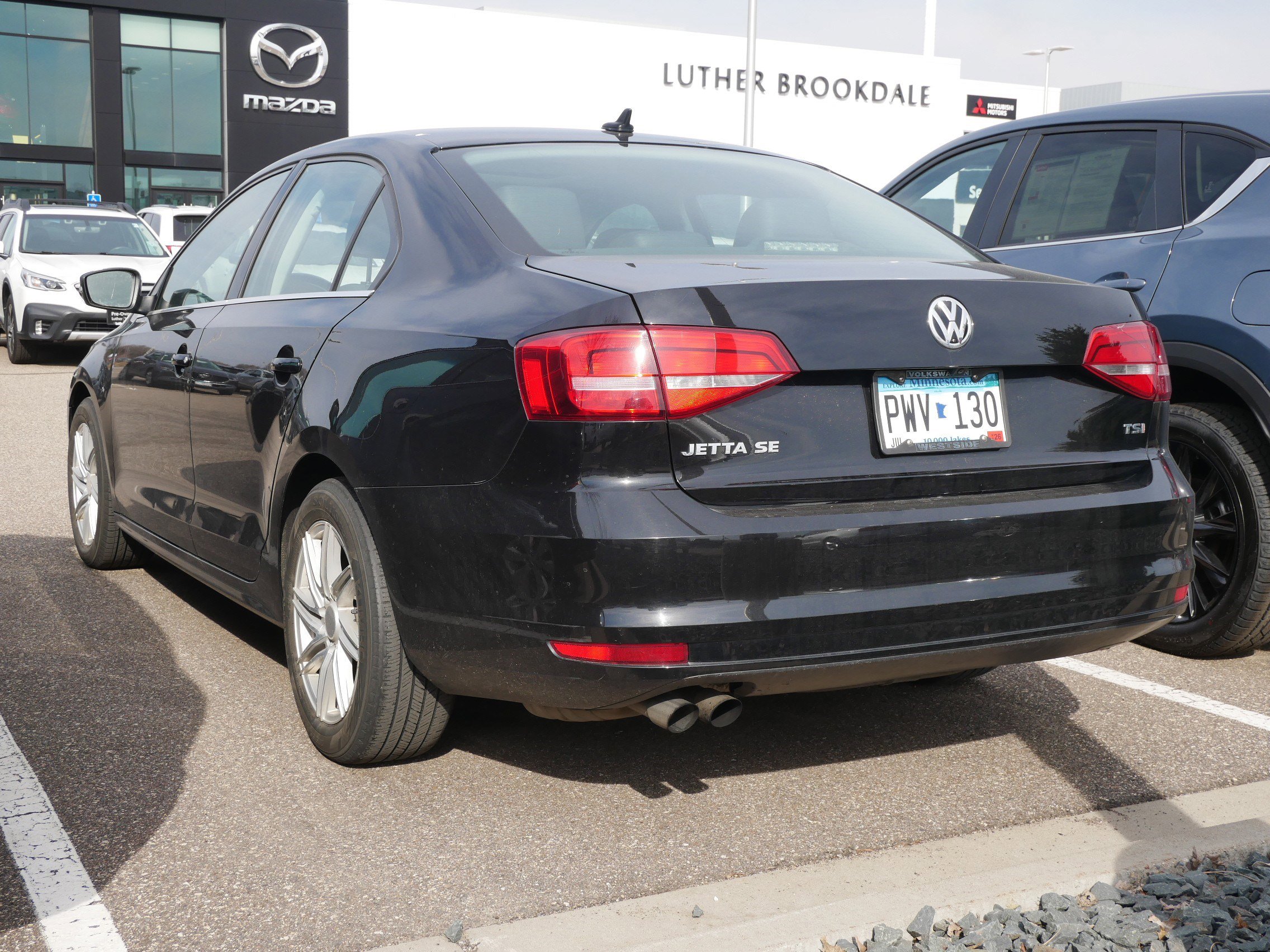 Used 2015 Volkswagen Jetta SE image 4