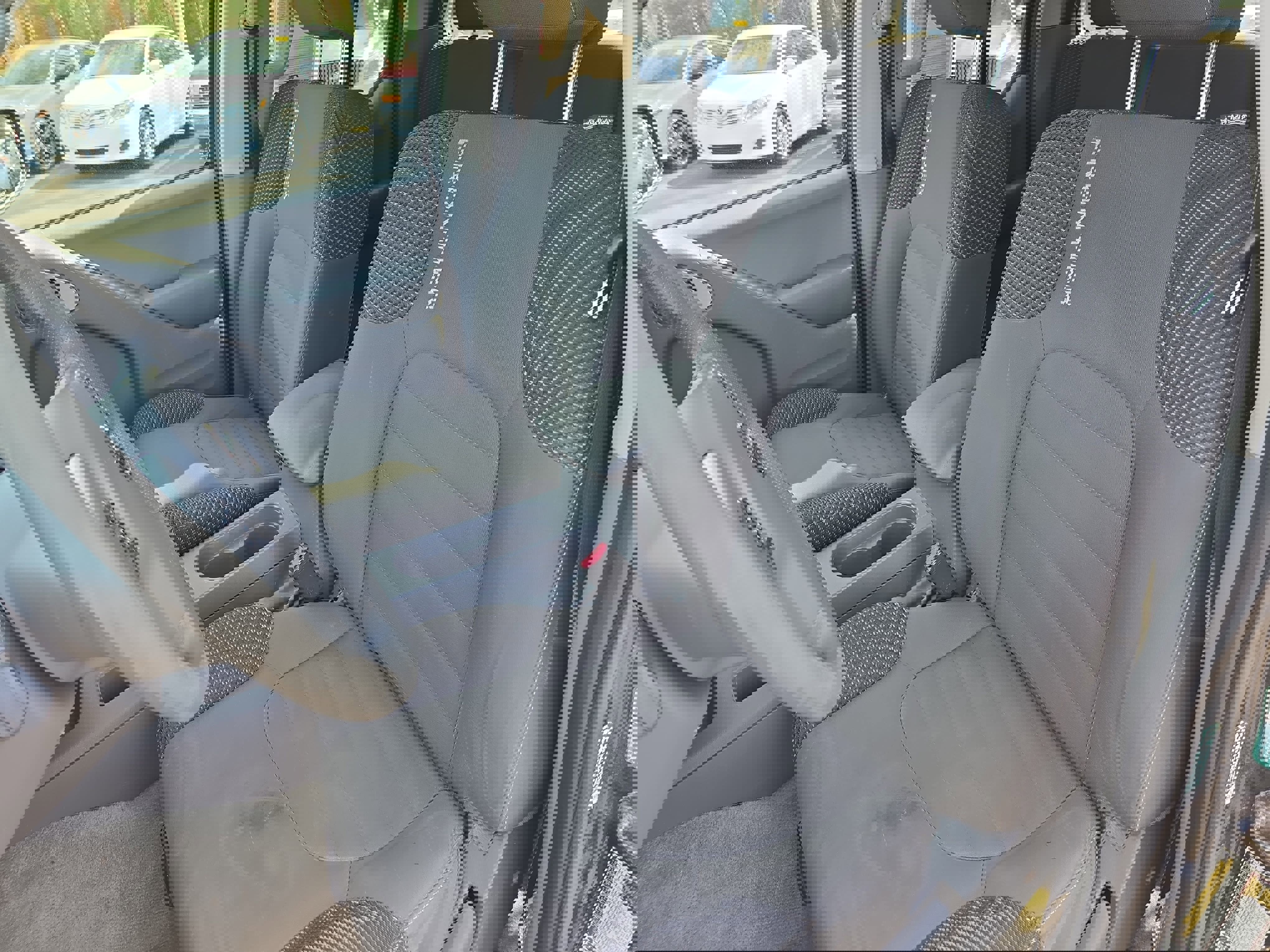 Used 2015 Nissan Frontier Desert Runner image 14