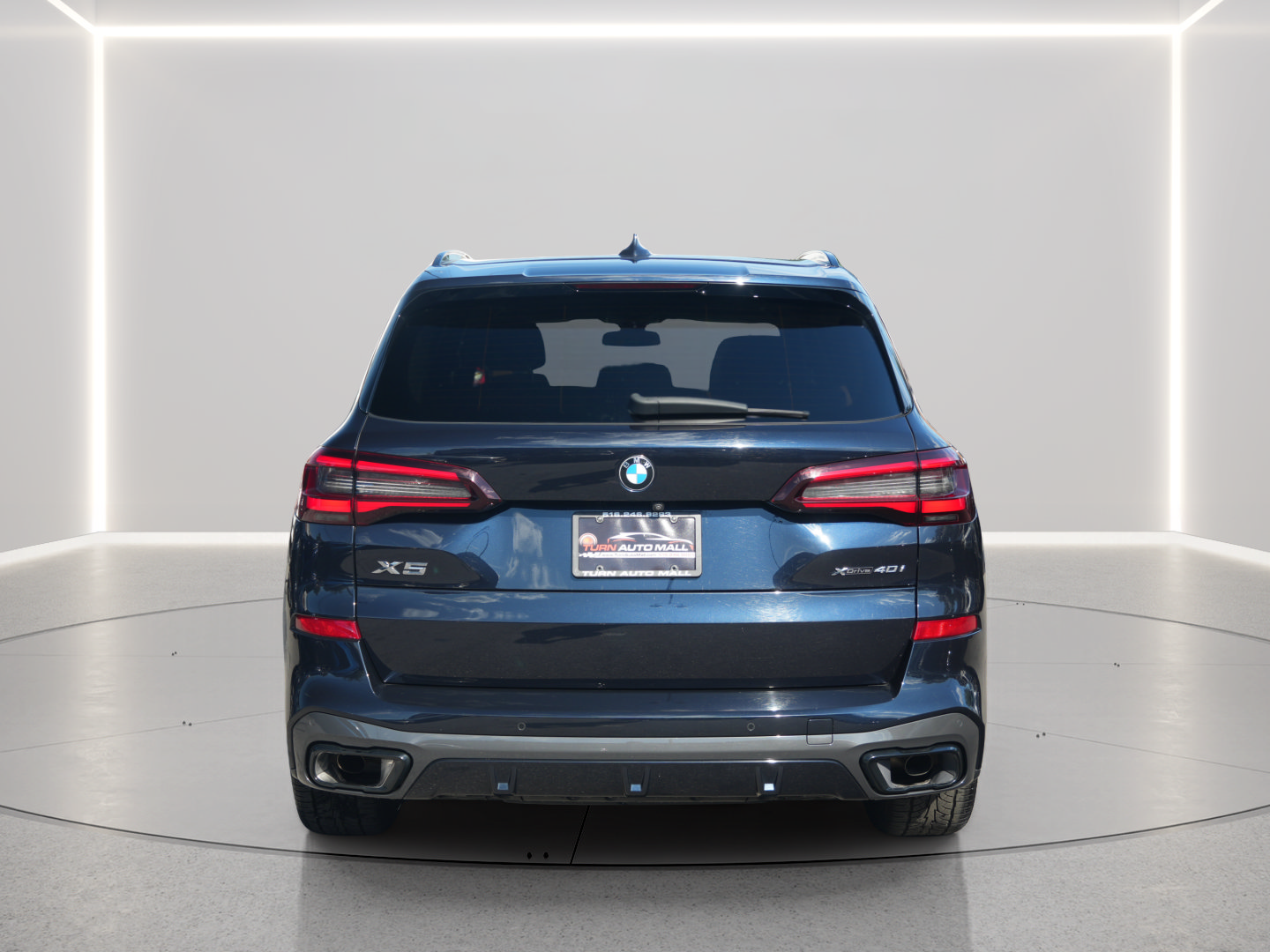 Used 2021 BMW X5 xDrive40i w/ M Sport Package AWD/4WD image 4