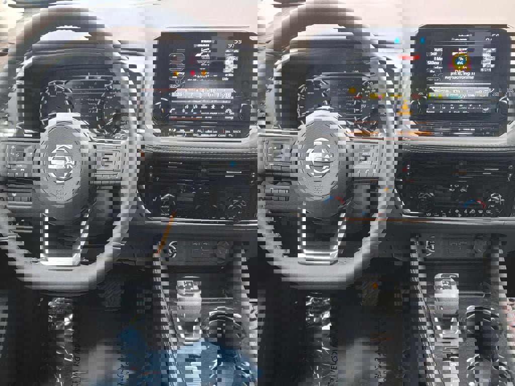 Used 2023 Nissan Rogue SL w/ SL Premium Package AWD/4WD image 16