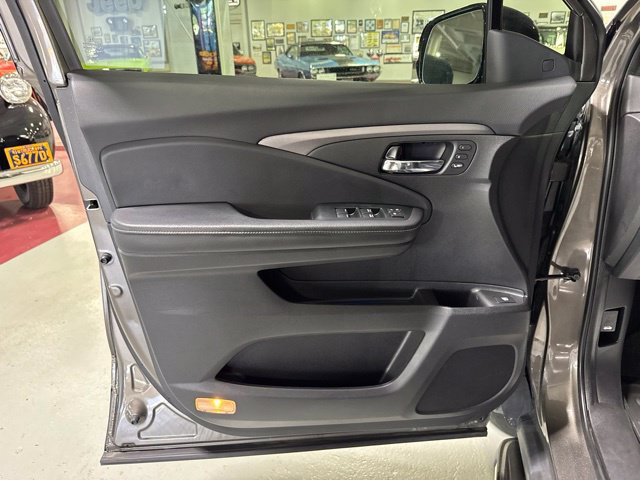 Used 2022 Honda Ridgeline RTL-E image 15
