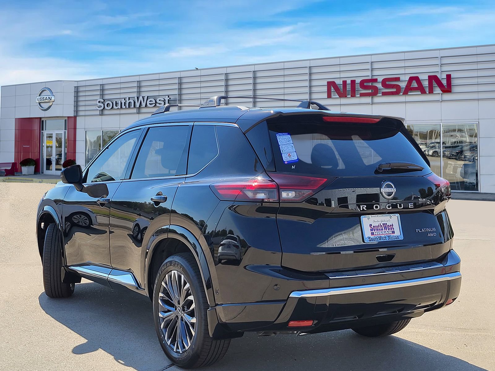 New 2026 Nissan Rogue Platinum image 8