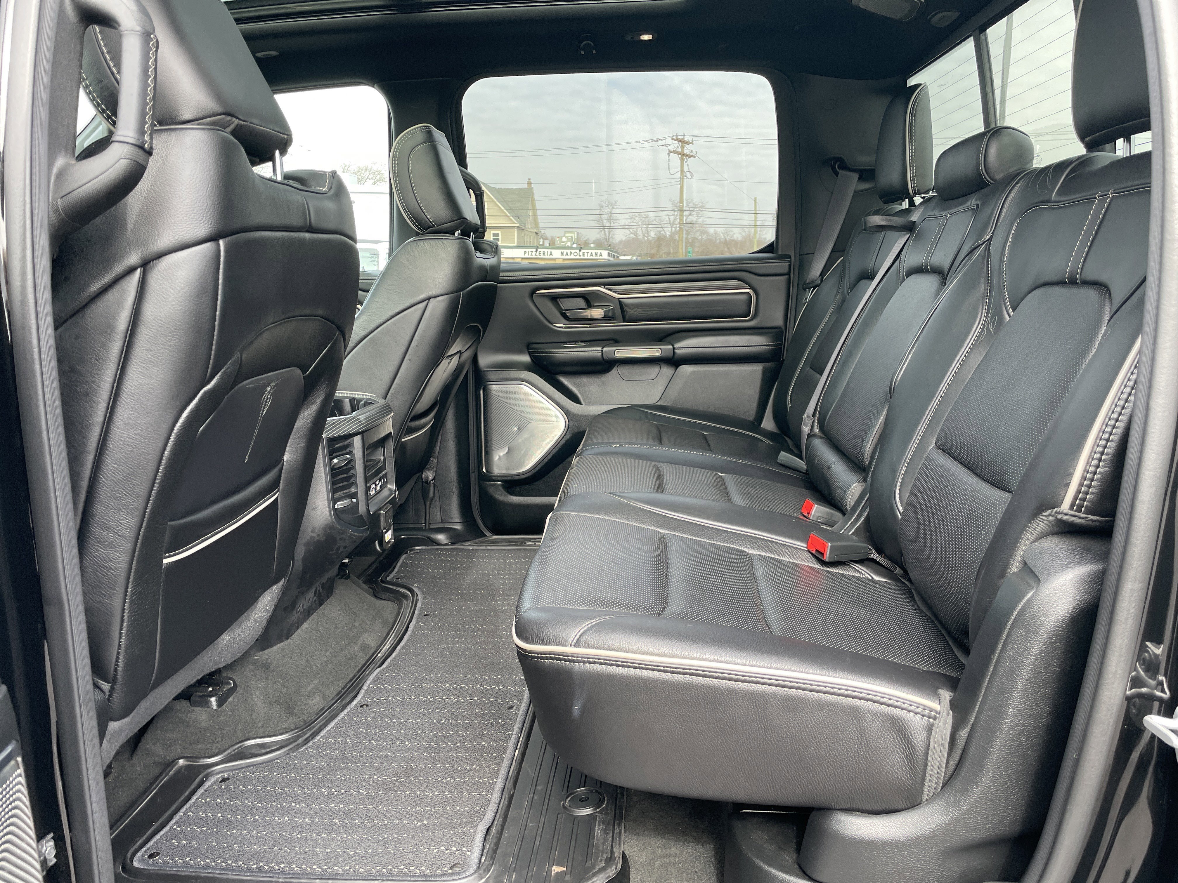 Used 2020 RAM 1500 Limited w/ Black Appearance Package image 28