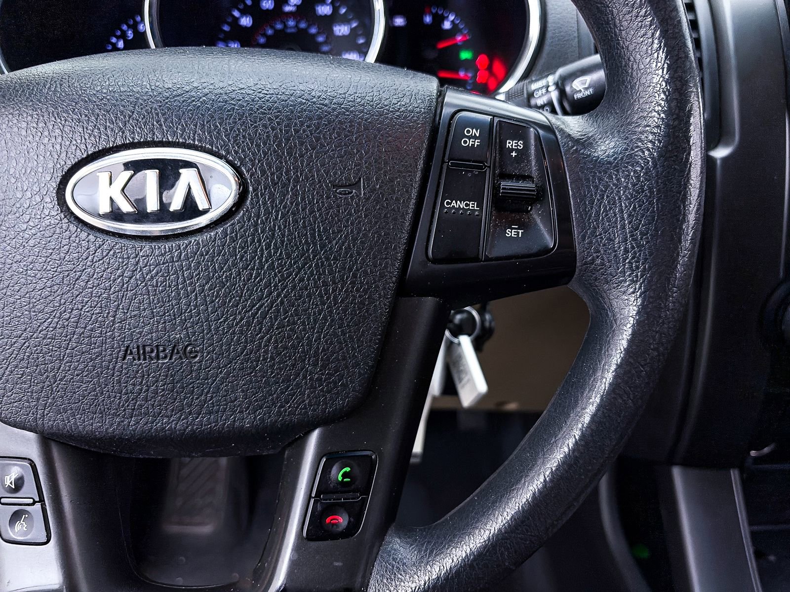 Used 2013 Kia Sorento LX image 23