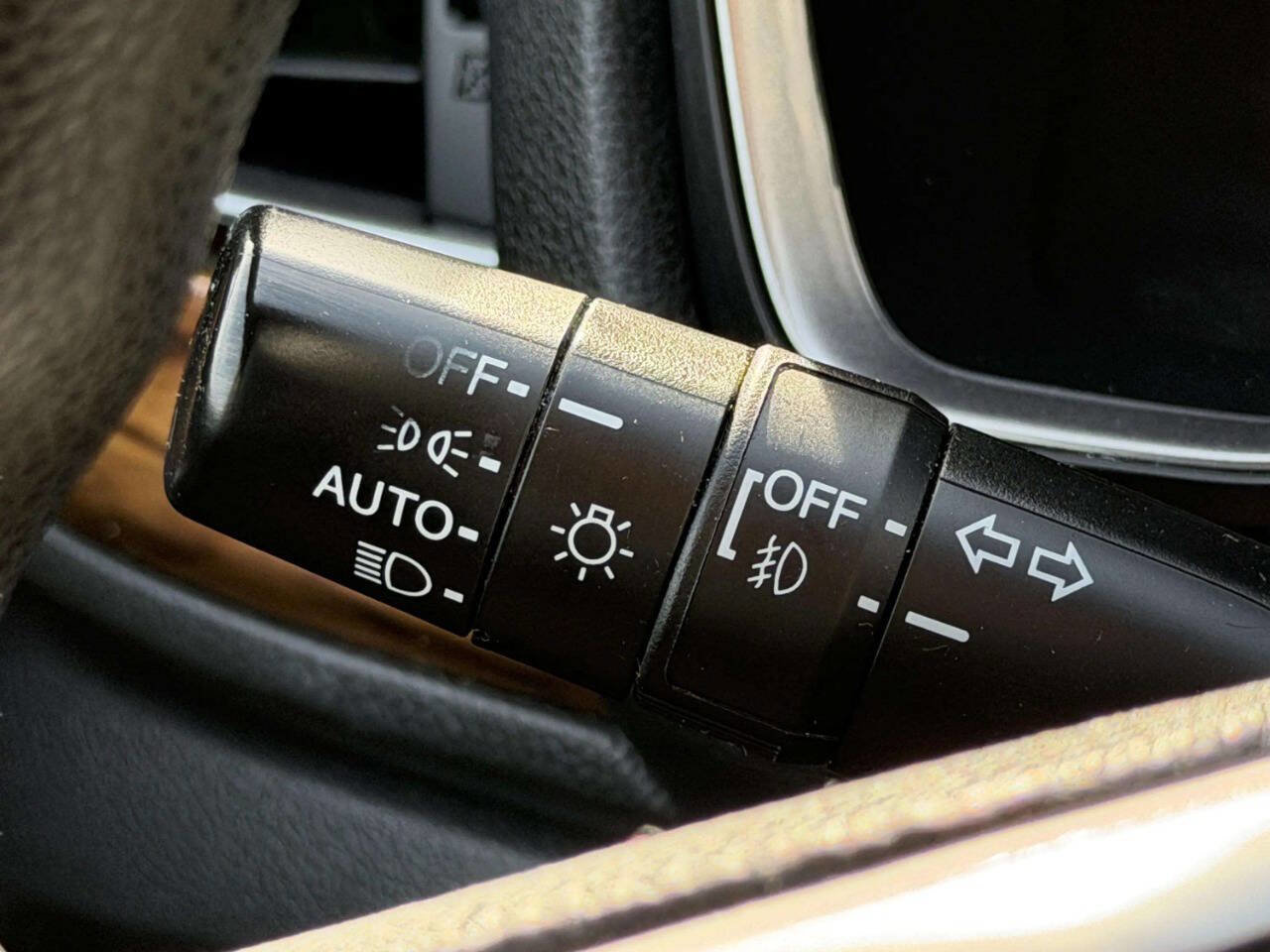 Used 2019 Honda CR-V EX image 36