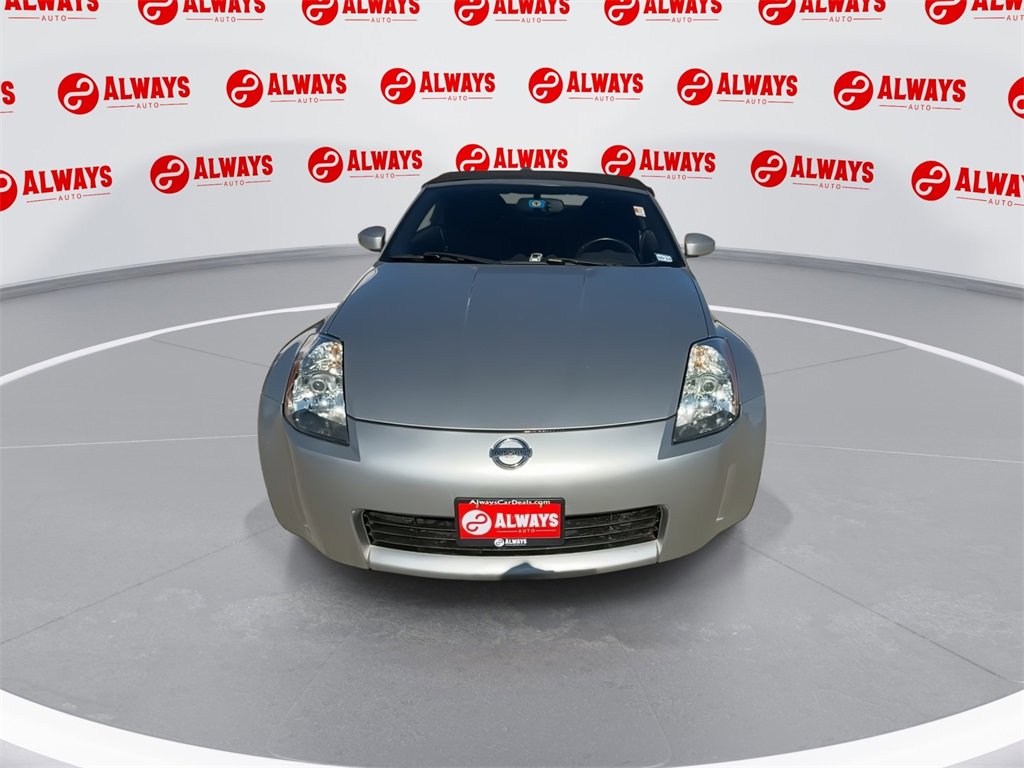 Used 2004 Nissan 350Z Enthusiast image 3