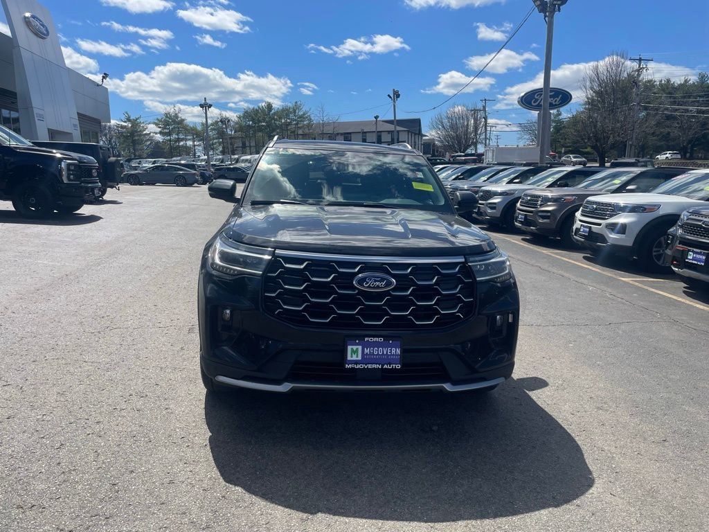 Used 2025 Ford Explorer Platinum AWD/4WD image 11